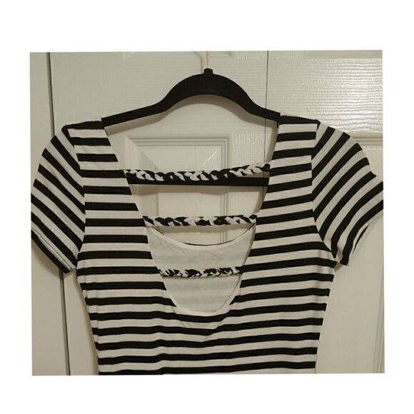 Women's Black & White Striped Mini Dress with Open Back GUC Size Small - Picture 3 of 6